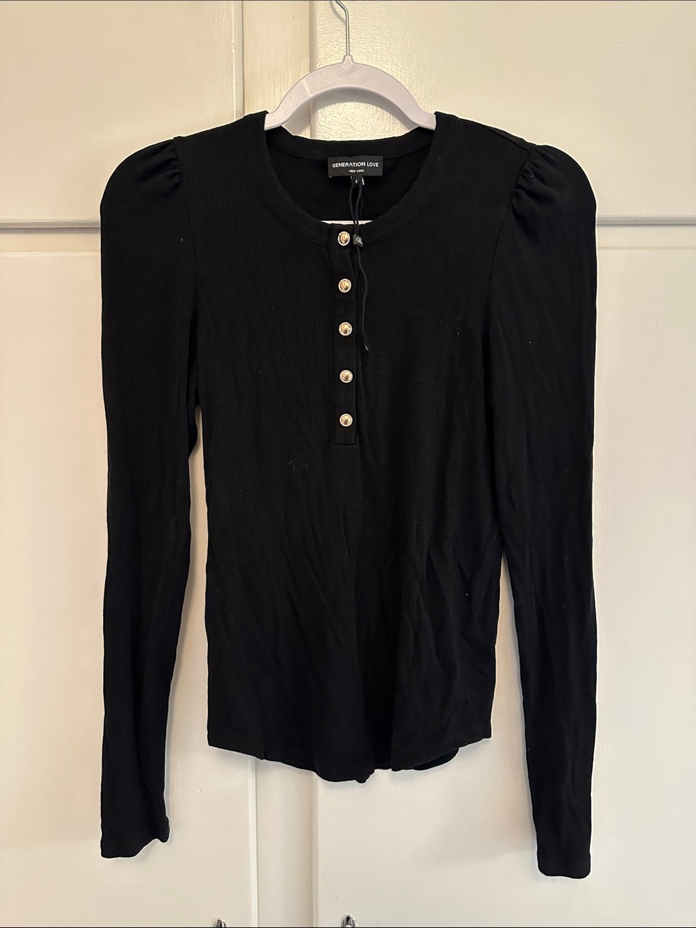 LIKE NEW Generation Love Ribbed Long Sleeve Tshirt Henley with Gold Buttons